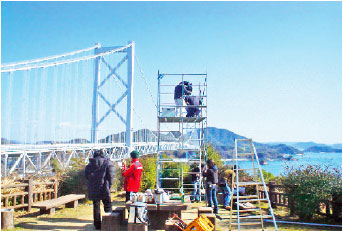 しまなみ海道でのロケ風景（尾道市提供）