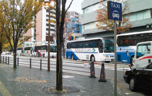 商業施設周辺の渋滞