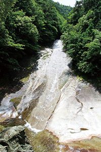 雪輪の滝